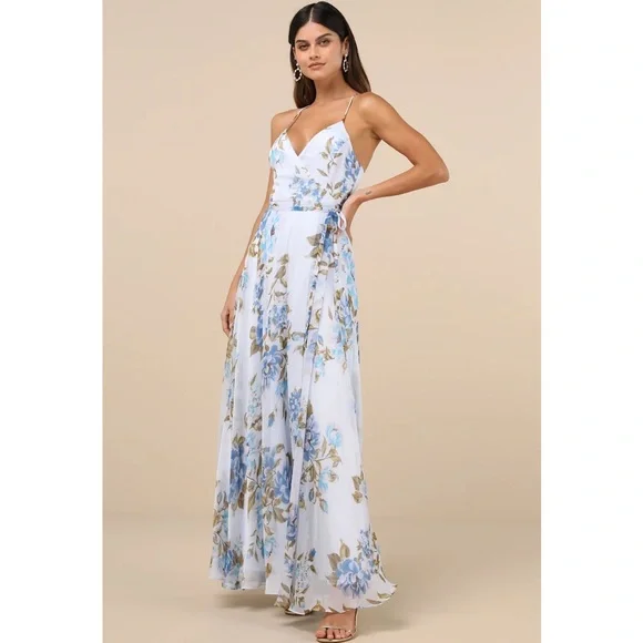 NWT Lulu’s Oh-So Romantic Pale Blue Floral Print Sleeveless Wrap Maxi Dress 2X - Picture 4 of 10